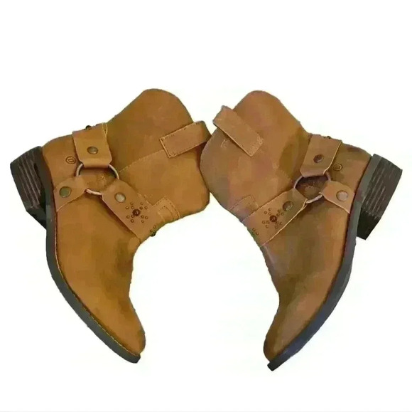 Dingo Women's Tan Silverada Western Cowboy Boots With Harness And Studs 8.5 - Picture 7 of 16